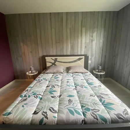 Holiday home Landaise A 9km De L'ocean Saint-Julien-en-Born